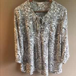 Lila Rose Paisley Print Top